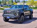2025 GMC Canyon 4WD AT4