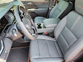2025 GMC Acadia AWD AT4